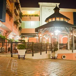 Hotel Platino & Casino Santiago De Los Caballeros