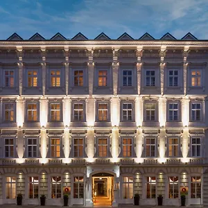 The Levante Rathaus Lägenhetshotell