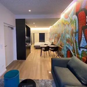 **** Aparthotel Blackhome I Contactless Check-in Rakousko