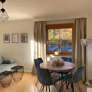 Apartment Gemuetliche Mit Gartenblick Innsbruck
