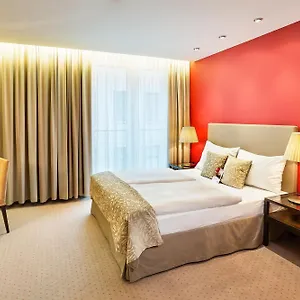 Austria Trend Savoyen Otel