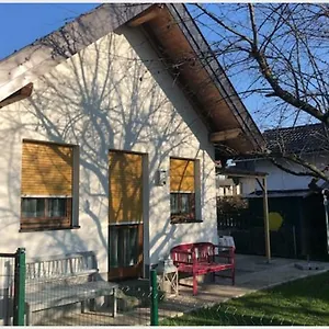 Ferienhaus Knusperhaus Mit Garten