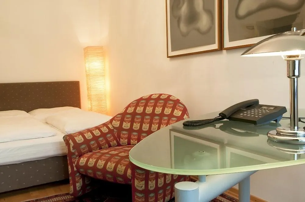 Hotel Kunsthof Viyana Avusturya