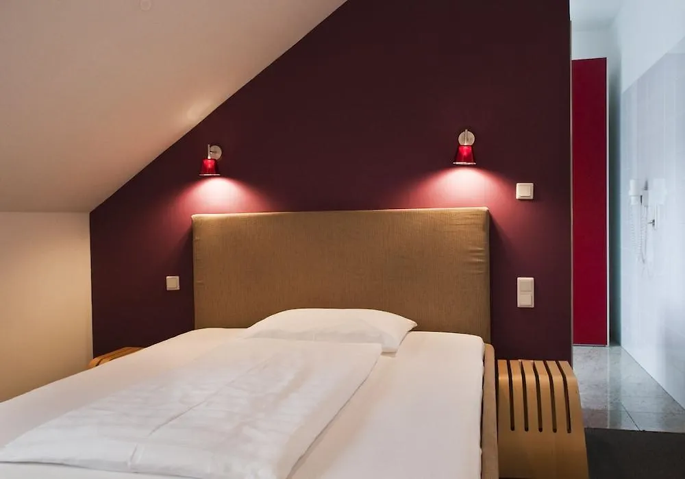 Hotel Kunsthof Viyana 3*,
