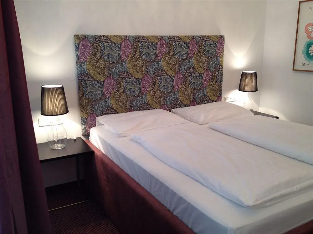 Hotel Kunsthof Viyana Avusturya
