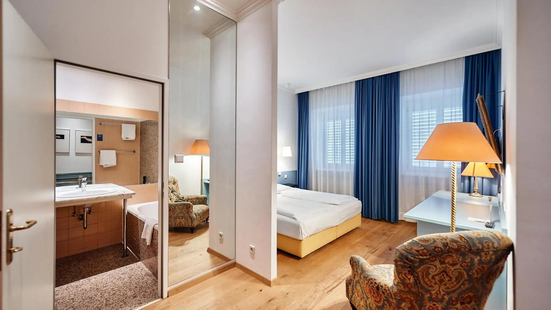 Hotel Kunsthof Viyana 3*,  Avusturya