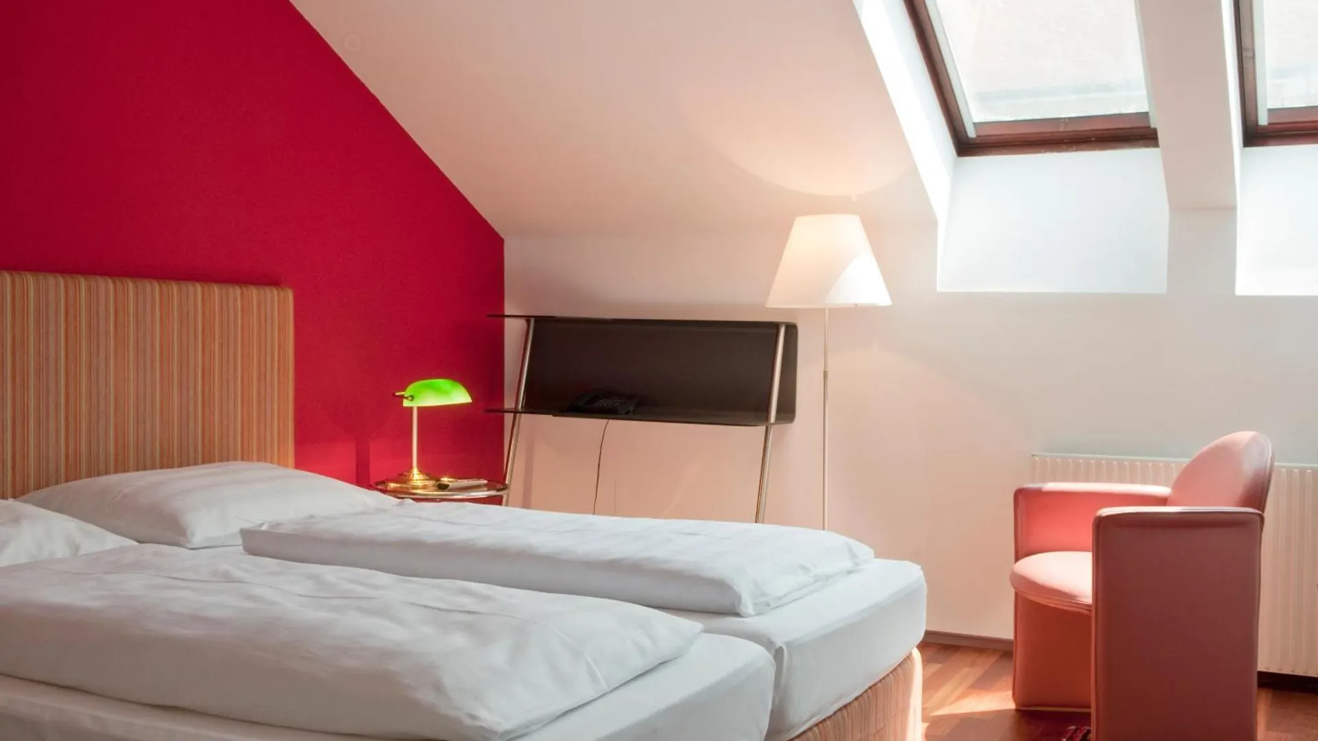 Hotel Kunsthof Viyana 3*,  Avusturya