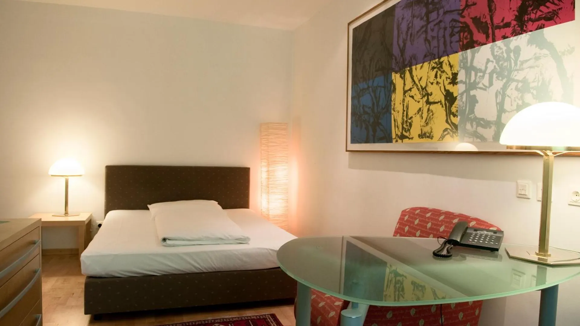 Hotel Kunsthof Viyana 3*,  Avusturya