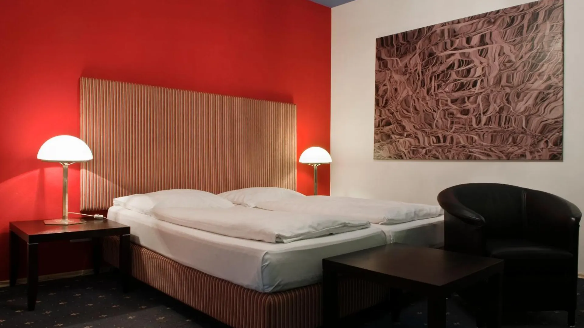 Hotel Kunsthof Viyana 3*,
